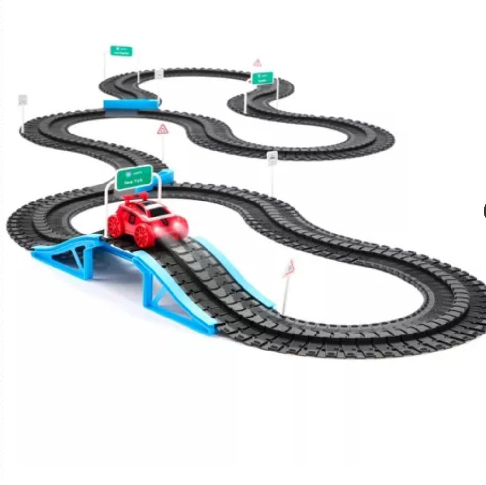 🎄🎁FAO Schwarz To The Build & Race Set with Red Car And 12 Feet Flex Track - Picture 9 of 9